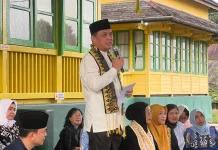 Gubernur KalBar Soroti Ruas Jalan Nanga Mau hingga Serawai