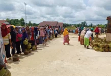 Masyarakat Binjai Hulu Serbu Operasi Pasar LPG 3 Kg