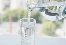 Pentingnya Minum Air Putih saat Berbuka Puasa