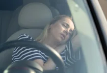 Ini Bahaya yang Mengintai jika Tidur di Mobil saat Mesin Hidup