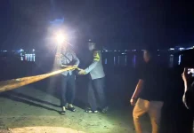 Fenomena Kemunculan Api di Pasir Tepian Sungai Kapuas