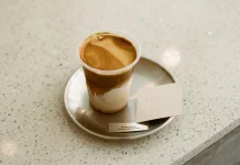 Dirty Latte, Kopi Dua Lapis dengan Sensasi Berbeda