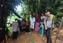 Kisah Haru Layanan 110, Menjawab Kegelisahan Keluarga dari Jauh
