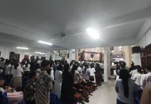 Kamis Putih di Sintang, RD Isnadi Tekankan Makna Pelayanan dan Pengorbanan Yesus