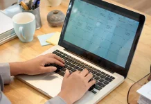 Laptop Kamu Masih Sehat atau Udah “Drop”? Ini Cara Ceknya dengan Mudah