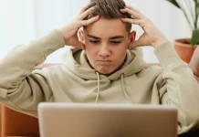 Tips Menghindari Penipuan Online agar Data Tetap Aman