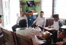 Kakan Kemenag Sintang, Lakukan Monitoring ke MTs Sabilal Muttaqin