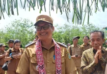Camat Tempunak Dukung Vaksinasi HPR, Targetkan Wilayah Bebas Rabies