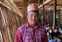 Toni, Pemuda yang Terus Melestarikan Tradisi Besampi