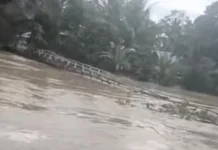 Jembatan Nanga Toran Kayan Hulu Putus akibat Banjir