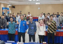 Sekda Sintang Larang Kontraktor Beli Material Ilegal