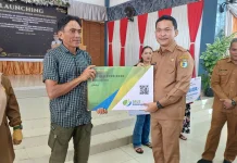 Ribuan Pekerja Sintang Nikmati Perlindungan Jaminan Sosial Ketenagakerjaan