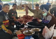 Polsek Putussibau Selatan Monitoring Penyembelihan Hewan Kurban