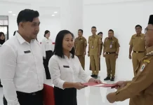 16 Tenaga Medis Kapuas Hulu Terima SK Perjanjian Kerja Penugasan