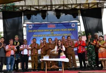 Desa Teluk Kelansam Sintang Menggelar Gawai Dayak