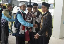 Wakil Bupati Kapuas Hulu Menyambut Kedatangan Jamaah Haji Kapuas Hulu