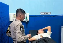 Tanggap Cepat Layanan 110, Polres Sekadau Evakuasi Warga