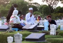 Cara agar Kuat saat Kehilangan Orang Tersayang
