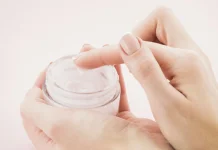 Manfaat Petroleum Jelly untuk Kecantikan