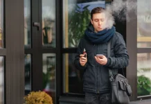 Efek Samping Vape yang Sering Diabaikan, Ini Risiko yang Perlu Diwaspadai