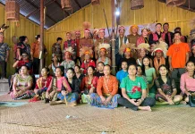 Masyarakat Dayak Kebahan Resmi Luncurkan Sekolah Adat