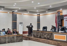 Bupati Sintang Tekankan Integritas Kepada Kepala Dinas Baru