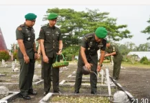 HUT ke-68 Kodam XII/TPR, Korem 121/ABW Melakukan Ziarah ke Taman Makam Pahlawan