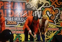 Pemukulan Kangkuang, Tanda Dimulainya Pekan Gawai Dayak ke-IV Kapuas Hulu