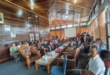 Sopir Sintang Sambut SE Bupati soal Biosolar