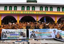 Bupati Sintang Melepas Keberangkatan Ratusan Jamaah Ibadah Umroh