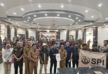 Pemkab Sintang Terima Audiensi Puluhan Petani