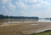 BPBD Sintang Imbau Masyarakat Waspadai Wisata Pasir Timbul saat Kemarau