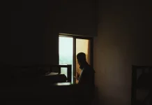 Tips Menjalani Hubungan dengan Pasangan Introvert
