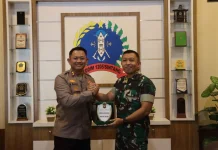 Kapolres Melawi Perkuat Sinergitas TNI-Polri Bersama Kodim 1205/Sintang