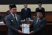 Bupati Kapuas Hulu Sampaikan Nota Keuangan Perubahan APBD 2026