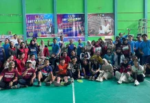 RRI Sintang Gelar Lomba Badminton Antarbidang