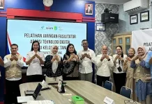 BAKTI Komdigi Melalui Diskominfo Sintang Dorong Petani Adaptif di Era Digital