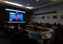 Kemarau Panjang Picu Antrean BBM, Bupati Sintang Panggil Pertamina