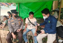 Kabut Asap, Sidokkes Polres Sekadau Cek Kesehatan Warga