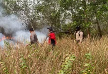 Polsek Sintang Kota Siagakan Personel Tangani Karhutla