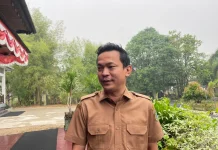 Ekskavator Kecil Kelola Lahan Pertanian Hindari Karhutla