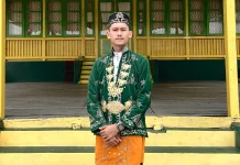 Jejak Busana Adat Melayu Sintang, Warisan Budaya yang Hampir Terlupakan