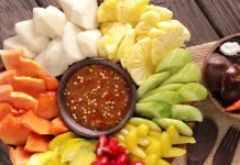 Menjelajah Macam-Macam Rujak Khas di Indonesia