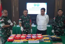 Satgas Pamtas RI-Malaysia Gagalkan Penyelundupan Sabu 16,4 Kg