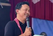 Wabup Sintang Resmikan Listrik PLN Empat Desa di Ketungau Hulu