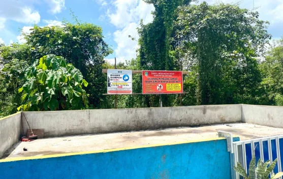 DLH Sintang Tegaskan Jam Buang Sampah kepada Masyarakat