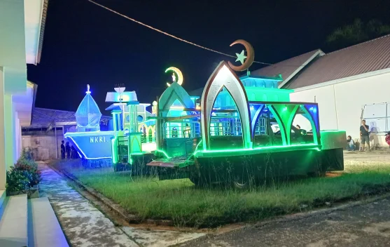 Lomba Mobil Hias Semarakkan Pawai Takbir Keliling Kecamatan Binjai Hulu 1447 H