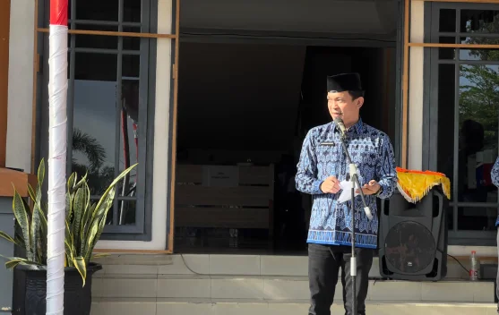 Wabup Sintang Ingatkan Jamaah Haji Jaga Kekompakan