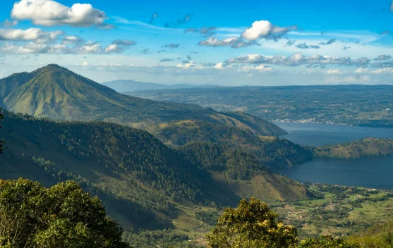 Destinasi Wisata Alam Terindah di Indonesia
