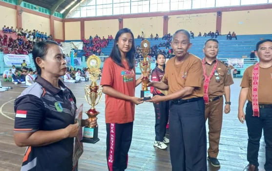 Ketua Dewan Pendidikan Sintang Sebut Prestasi Bukan Hanya Milik Pelajar Kota
